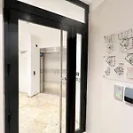 Parisian L Montmartre Apartman Párizs