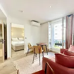 Parisian L Montmartre Apartman
