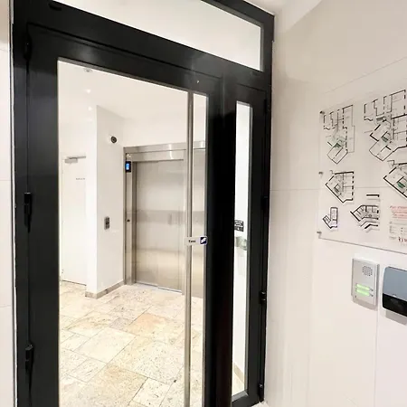 Parisian L Montmartre Apartment Paris