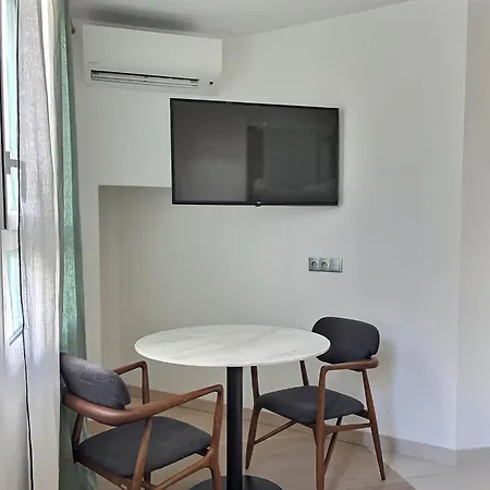 Apartment Parisian L Montmartre Paris