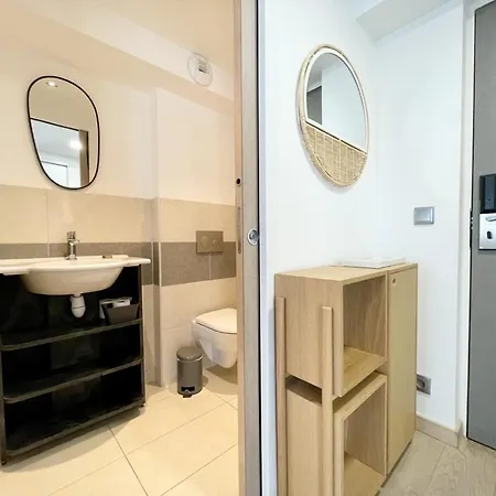 Parisian L Montmartre Apartament *