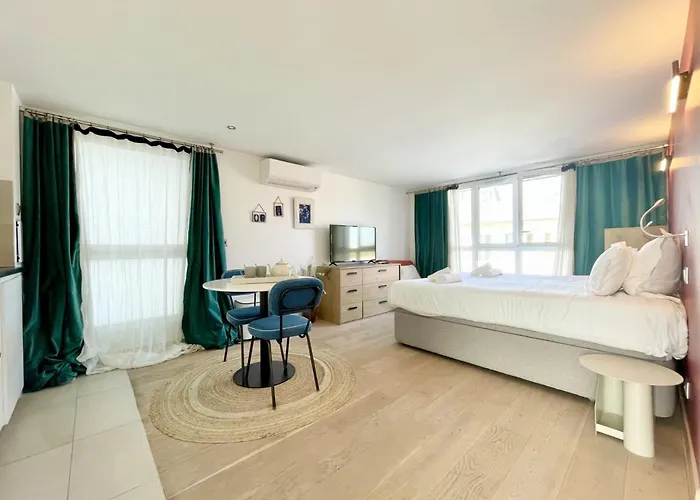 Parisian L Montmartre Apartament